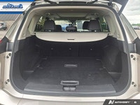 Come see this certified 2024 Nissan Rogue SL AWD | Leather | Sunroof | Nav | 360 Camera | Heated Whe... (image 9)