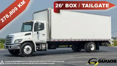 Heavy truck / Camion lourd - # STOCK: C-36554 2017 HINO 338 CAMION FOURGON AVEC HAYON ÉLÉVATEUR 2017...