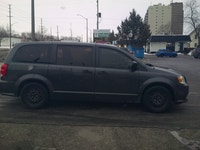 2018 Dodge Grand Caravan Price $11999 183500 KM ON or QC Safety Included Warranty Included Carfax In... (image 7)