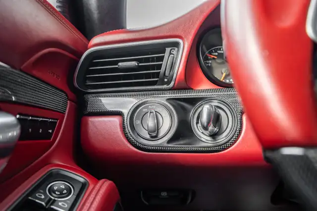 2017 Porsche 9115565647876220723223