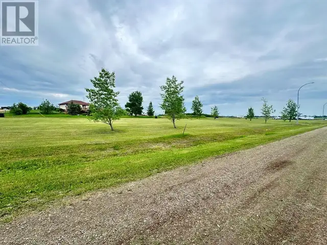 Lot 2 Block 12 2 Street W Waseca, Saskatchewan in Land for Sale in Lloydminster - Image 2