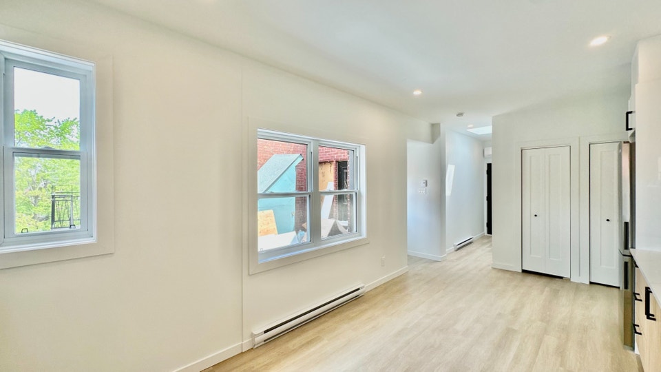 Studio - Hochelaga - Électros, WiFi, thermopompe inclus - Dispo! 5