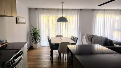 Immeuble Neuf- construction 2025- livraison dès 1er juillet 2025 à Val-Bélair 1880 Boul.Pie-XI à Val...