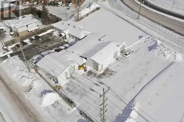 2 - 1215 RAINBOW STREET Ottawa, Ontario in Commercial & Office Space for Rent in Ottawa - Image 20