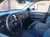 NORTH POINT MOTORS...CALL / TEXT 780-224-7791 FINANCING AVAILABLE CHECK OUT THIS 14 DODGE RAM 3500 S... (image 4)