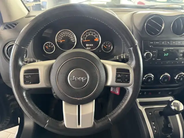 2016 Jeep Compass 4WD 4dr High Altitude in Cars & Trucks in Longueuil / South Shore - Image 20