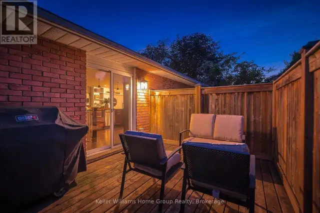 273 COLBORNE STREET Centre Wellington (Elora/Salem), Ontario in Houses for Sale in Kitchener / Waterloo - Image 33