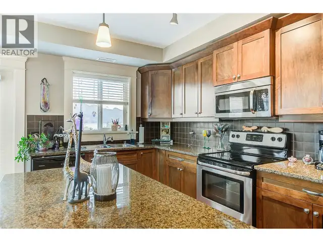 2070 Boucherie Road Unit# 517 Lot# 24-1-4 West Kelowna, British  in Houses for Sale in Penticton - Image 10