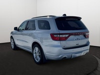 Leather Trimmed Bucket Seats, Remote Start System, Heated Front Seats, Heated Steering Wheel, Ventil... (image 2)
