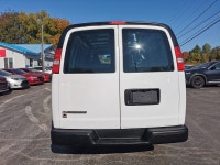 "• Power_Steering • Power_Brakes • Power_Windows • Power_Mirrors • Power_Locks • Keyless_Entry • Air... (image 3)