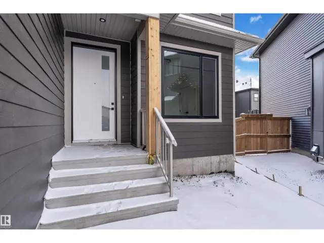 247 166 AV NE Edmonton, Alberta in Houses for Sale in Strathcona County - Image 5