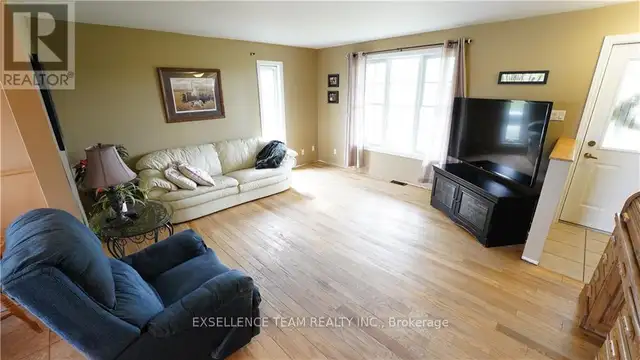 19100 KENYON CONC RD 7 ROAD North Glengarry, Ontario in Land for Sale in Ottawa - Image 24