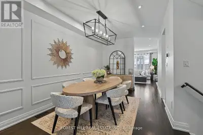 Welcome to 7 London Pride Dr Stunning fully renovated home nestled in a quiet, family-friendly pocke...