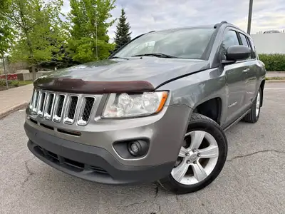 2012 JEEP COMPASS , AUTOMATIQUE , 4 CYLINDRES 2.4 LITRES , AIR CLIMATISÉ , TOUTE ÉQUIPE , MÉCANIQUE...