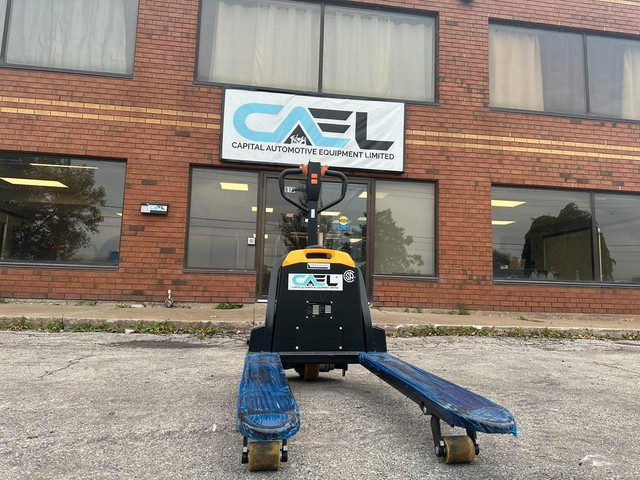 New Electric pallet jack, electric pallet truck 3300 lbs /4400LB in Other Parts & Accessories in City of Halifax - Image 4