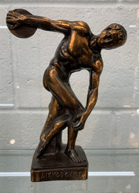 Cast Bronze Greek Statue (Discus Thrower).Discobolus