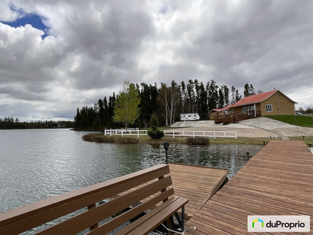 $345,000 - Bungalow for sale in St-Ludger-De-Milot — photo 1
