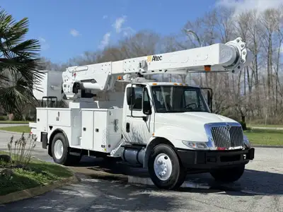2011 International 4300 Altec Bucket Truck Air Brakes Altec AM55E S#0310DM2801 56' Platform Height 6...