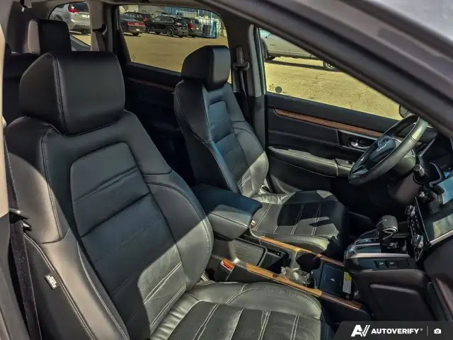 2021 Honda CR-V Touring | One Owner | Moonroof | Leather in Cars & Trucks in Calgary - Image 27