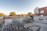 Renovated Akelius studio apartment for rent. Located near Marie-Anne in the Plateau Mont-Royal neigh... (image 3)