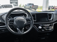 Welcome to 400 Chrysler Dodge Jeep Ram. 3.6L Pentastar V-6 engine - Advanced infotainment system - C... (image 2)