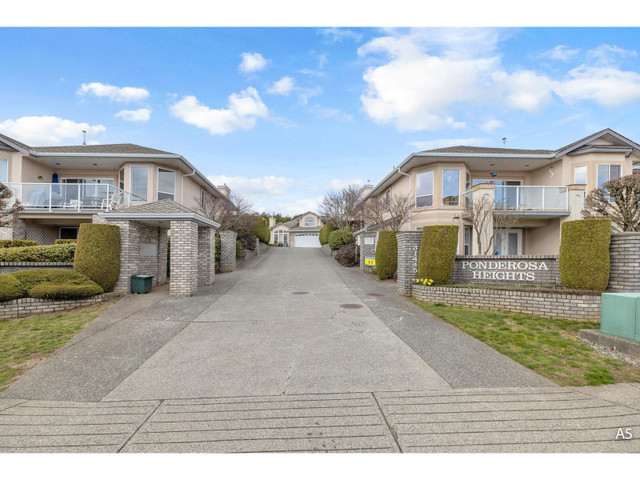 12 31445 UPPER MACLURE ROAD Abbotsford, British Columbia in Condos for Sale in Abbotsford - Image 2