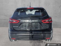 *CLEAN CARFAX * This 2023 Nissan Qashqai S FWD comes equipped with *2.0L 4-cylinder engine*, *Xtroni... (image 5)