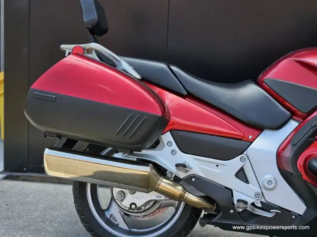 2008 Honda ST 1300A in Street, Cruisers & Choppers in Oshawa / Durham Region - Image 16