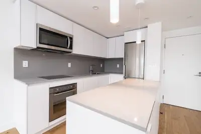 Two bedroom unit - ID 3994