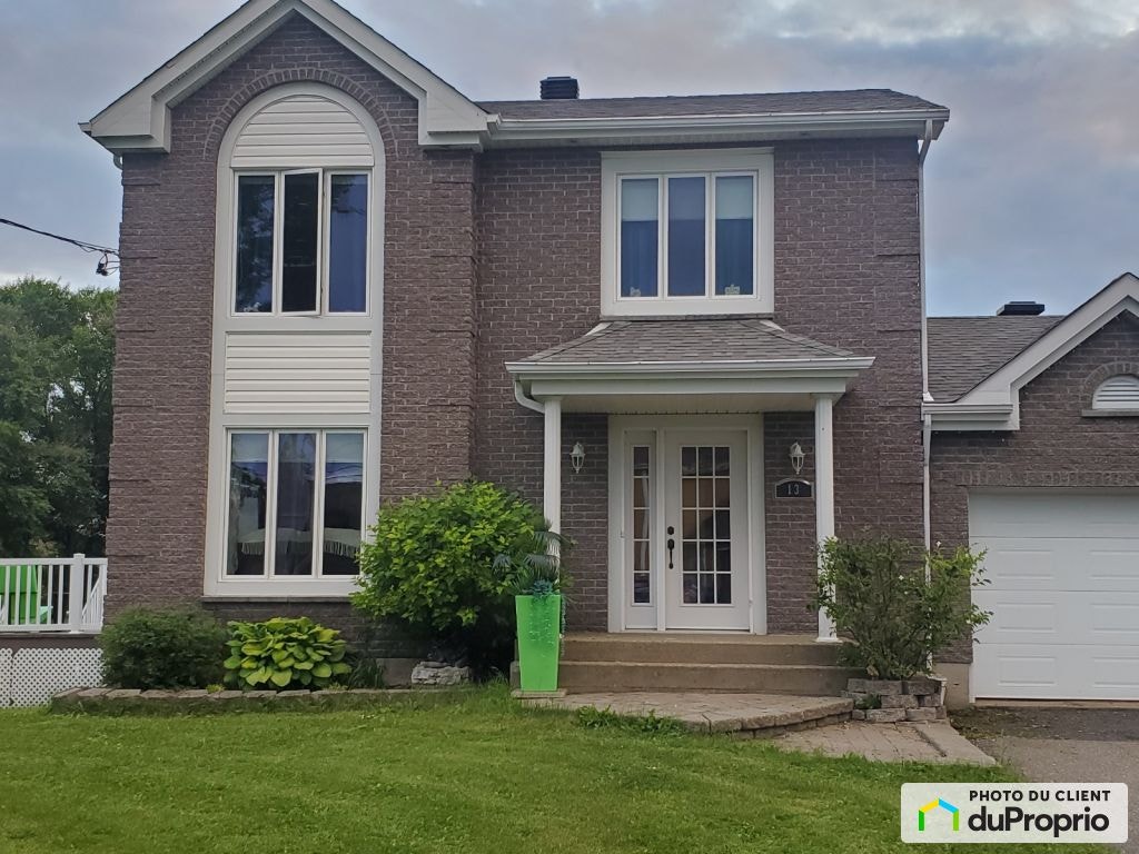 $439,000 - 2 Storey for sale in Matane — photo 1