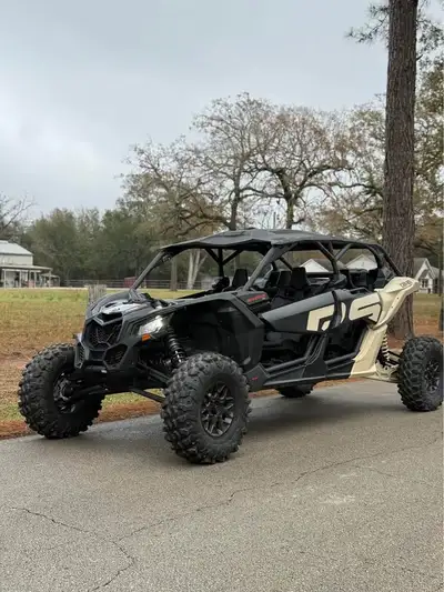 APPLY NOW: https://www.ridecollective.ca/get-pre-approved 2023 CAN-AM MAVERICK X3 MAX TURBO RS RR •...