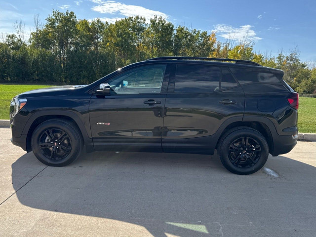 2023 GMC Terrain in Cars & Trucks in Winnipeg - Image 3