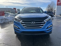 This remarkably versatile 2017 Hyundai Tucson Premium is engineered for Canadian roads and a demandi... (image 1)