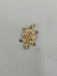 Brand New! 10K Gold Diamond Cut Turtle Pendant