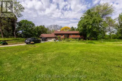 4395 4 SIDE ROAD Burlington, Ontario