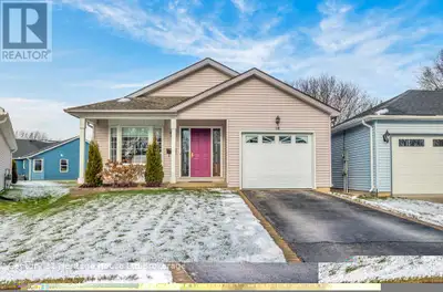 This one-of-a-kind, one owner home on an exceptional pie shaped lot is located on a quiet cul-de-sac...