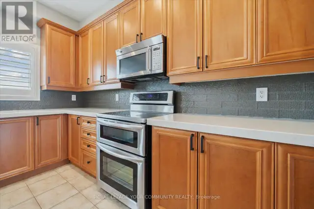 118 CHAPMAN COURT Aurora (Aurora Grove), Ontario in Houses for Sale in Markham / York Region - Image 18