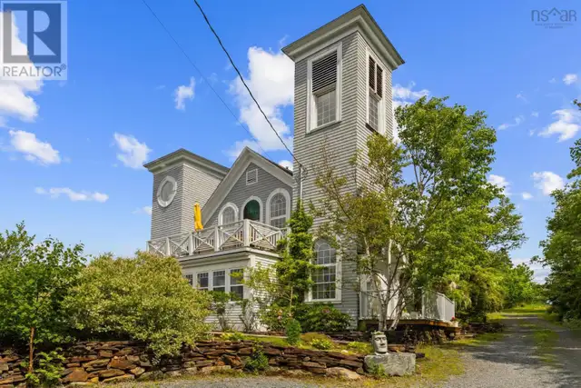 4 York Redoubt Crescent Fergusons Cove, Nova Scotia in Houses for Sale in City of Halifax - Image 3