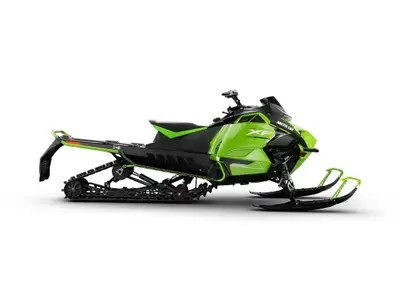 SNOWCHECK ARCTIC CAT Plusieurs nouveautés Garmin g8, nouvelle suspension arrière 146'' / 1.75'' 3 an...