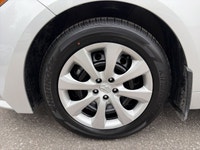Vehicle Description This one-owner, Clean CARFAX Toyota Corolla LE comes with low kilometres and del... (image 9)