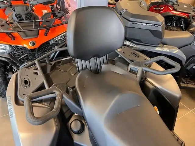 2026 CAN AM OUTLANDER MAX 700 (FINANCING AVAILABLE) in ATVs in Cambridge - Image 6