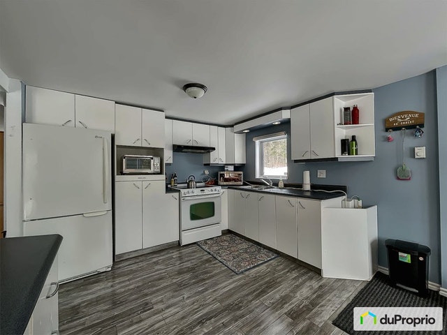 $180,000 - Cottage for sale in Métabetchouan-Lac-à-la-Croix — photo 2