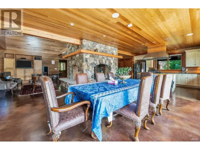 15781 EAST EGMONT SHORELINE Egmont, British Columbia in Houses for Sale in Sunshine Coast - Image 20