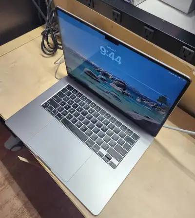 2023 15.3" MacBook Air A294 M2 8GB 256GB macOS Tahoe, View more