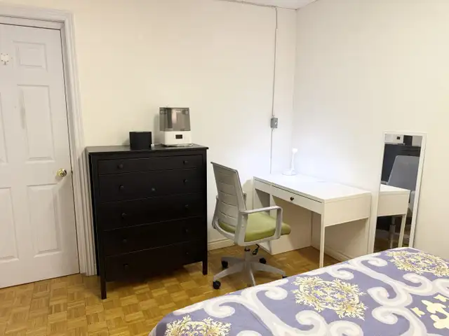 september- All females - Room for rent near seneca newnham in Room Rentals & Roommates in Markham / York Region - Image 6