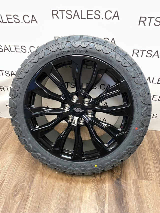 285/45/22 All Weather tires rims GMC Chevy 1500 22 inch 6x139 in Tires & Rims in Calgary