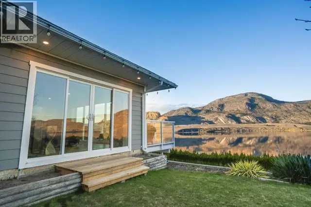 14807 89th Street Osoyoos, British Columbia in Houses for Sale in Penticton - Image 36