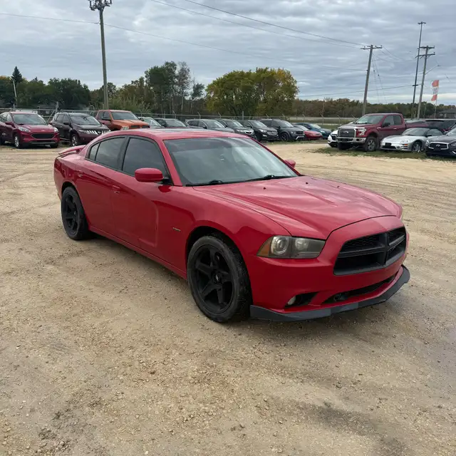 2011 Dodge Charger Road/Track HEMI V8!!! HEATED SEATS!! NAVIGATI