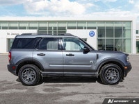 * 4x4 capability and the High-Performance Off-Road Stability Suspension (HOSS) * Includes heated fro... (image 5)