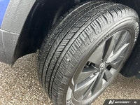 The advertised vehicle price is based on a promotional finance offer. Customers who purchase the veh... (image 9)